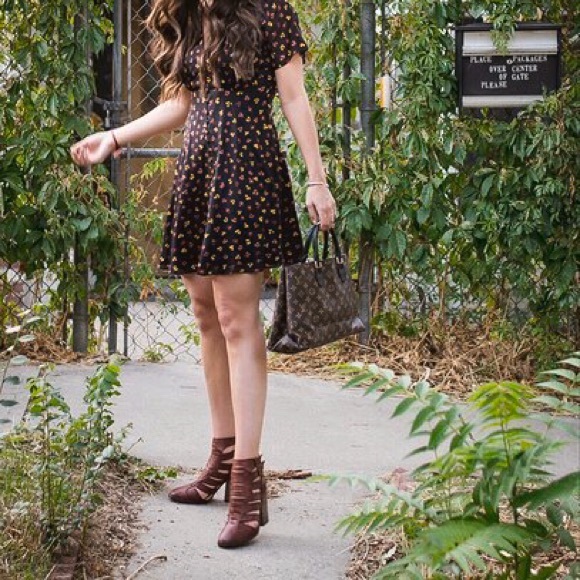 Free People Hayes Leather Heel Boot Mahogany 7 - Picture 4 of 16